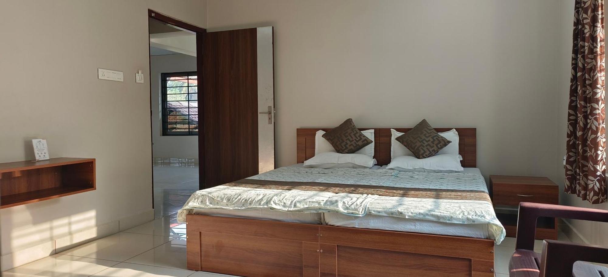 Sugamya Farm Guesthouse Сагар Екстериор снимка