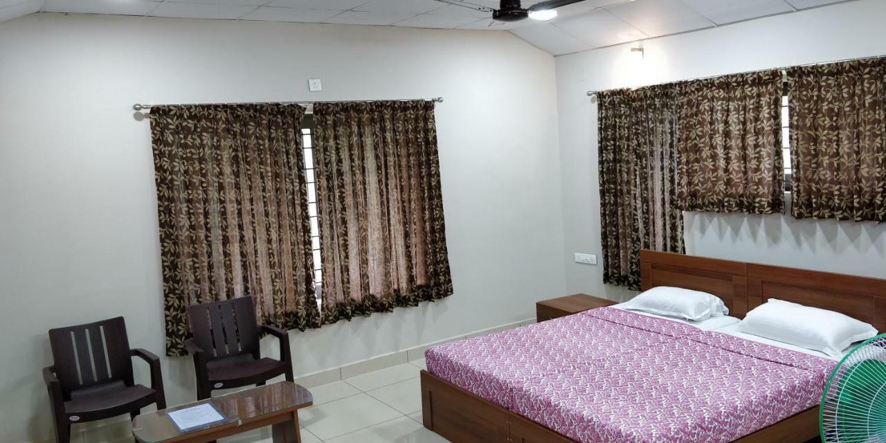 Sugamya Farm Guesthouse Сагар Екстериор снимка
